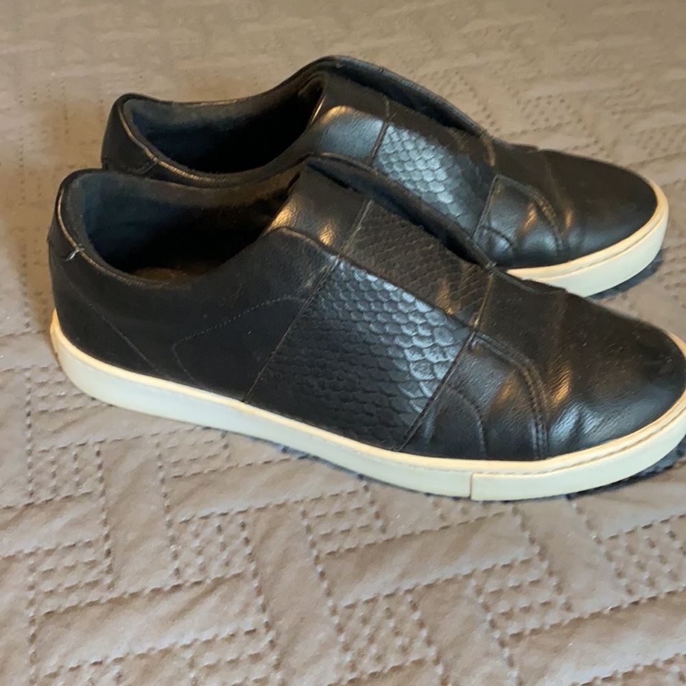Aldo : Black Leather Sneaker - Size 6 - Picture 4 of 10